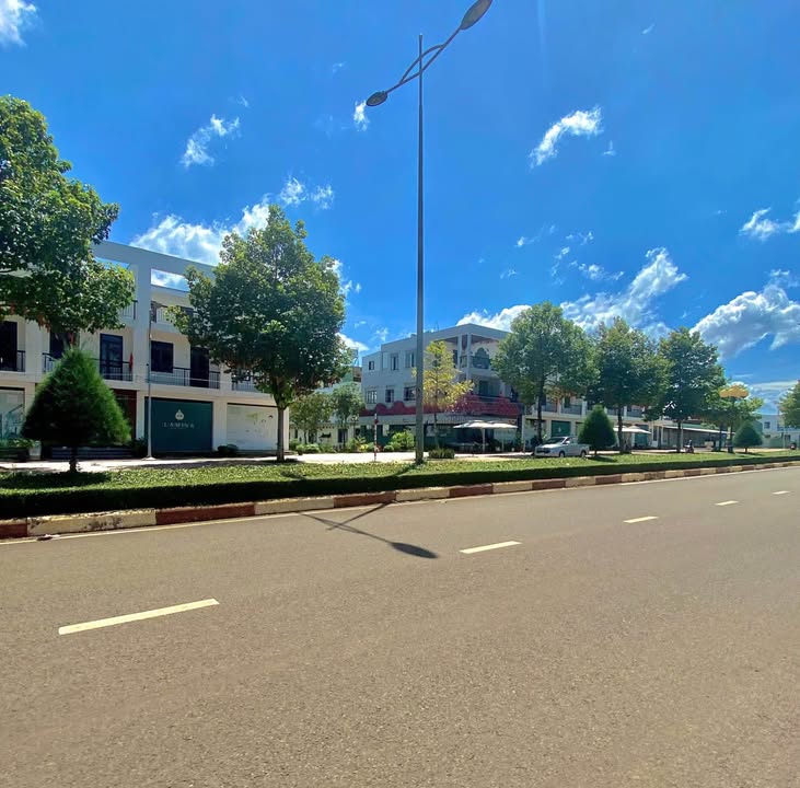 Đất mặt tiền nhựa Bình Lộc, Long Khánh 12m² giá 650 triệu - Sổ riêng, công chứng ngay!