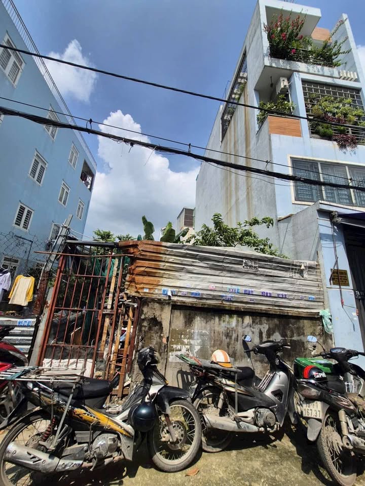 Đất thổ cư 78m² đường Trần Thị Hè, quận 12 - Giá chỉ 4.1 tỷ, vị trí đắc địa!