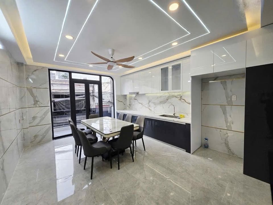 Nhà phố Bình Trị Đông 64m² giá 7 tỷ - Full nội thất, tiện nghi hoàn hảo!