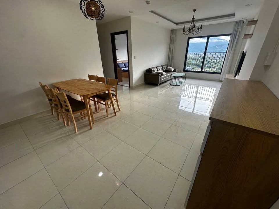 Căn hộ 3PN-2VS Chung cư XH1 - VCN Phước Long 2 95m² giá 12 triệu - Thiết kế hiện đại, đầy đủ nội thất!