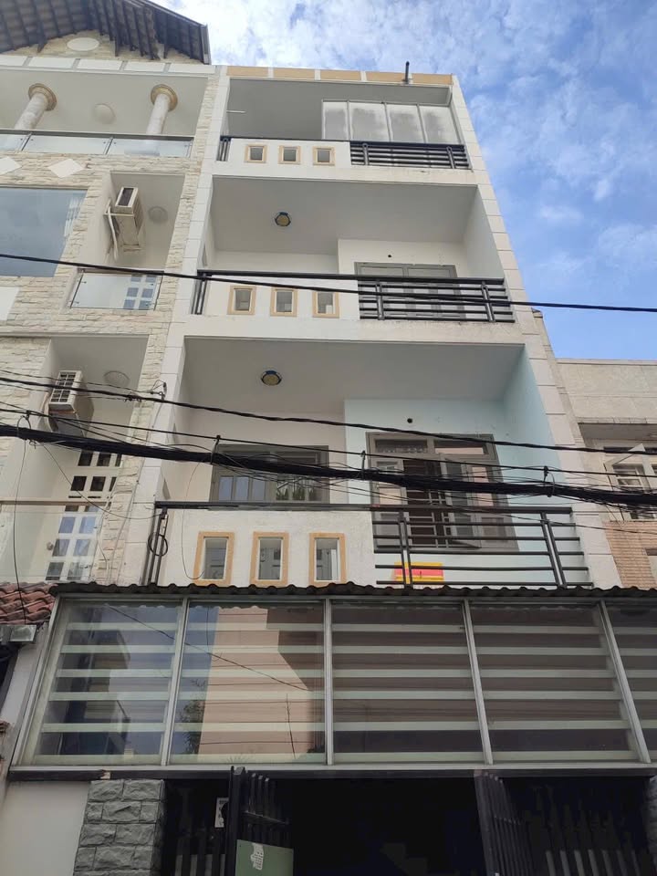 Nhà 6 phòng ngủ Phan Huy Ích, Gò Vấp 67m² giá 7.3 tỷ - Đầu tư cho thuê sinh lời!