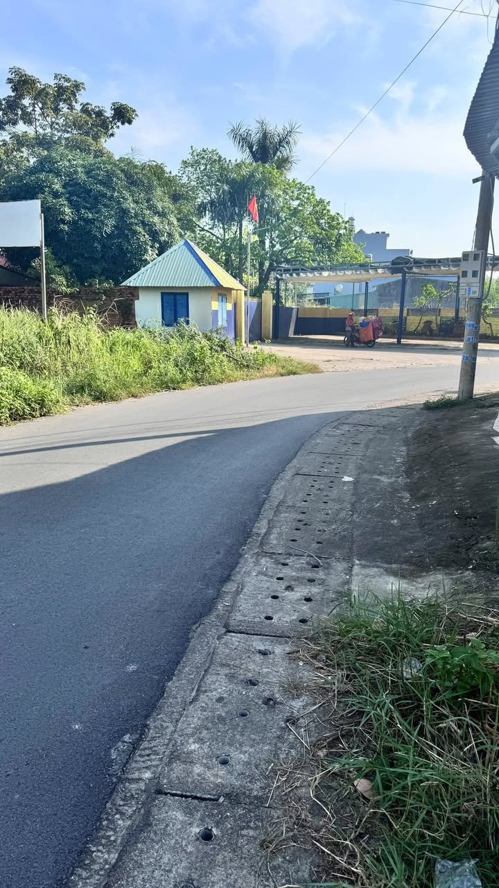 Đất thổ cư 160m² mặt tiền đường DX 88, Thủ Dầu Một - Giá chỉ 2.4 tỷ!