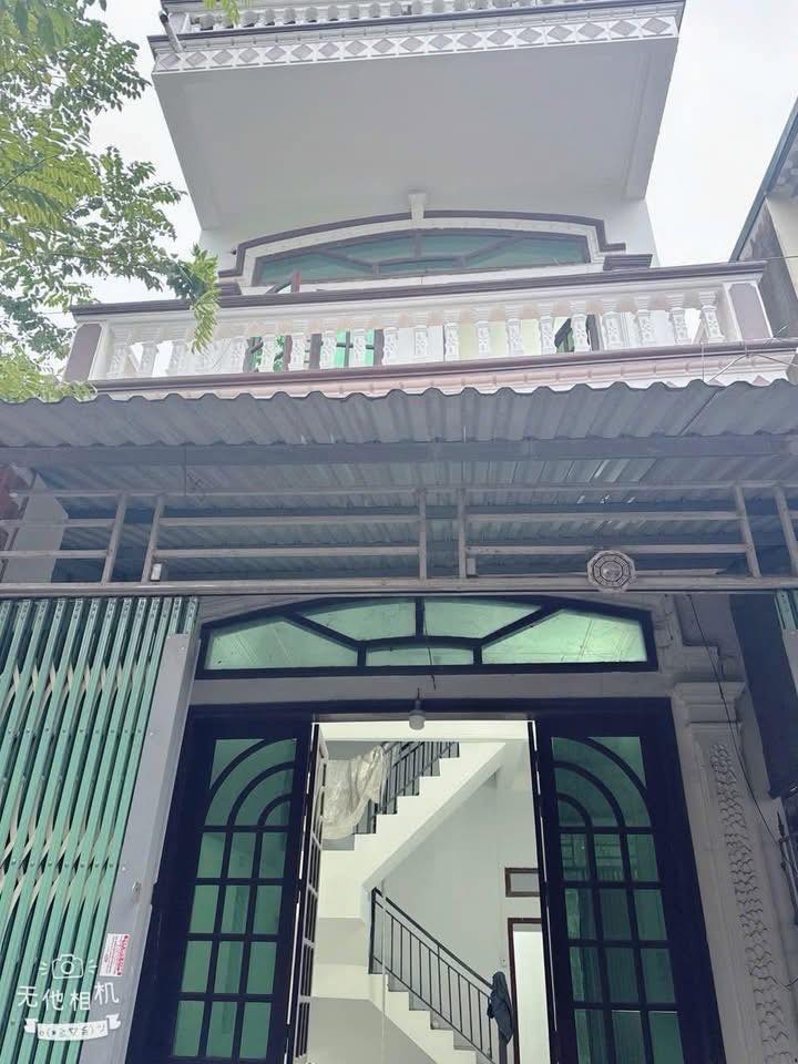 Nhà 2 Tầng Đường Giáp Hải, Bắc Giang 85m² - Giá Tốt Chỉ 2 Tỷ!