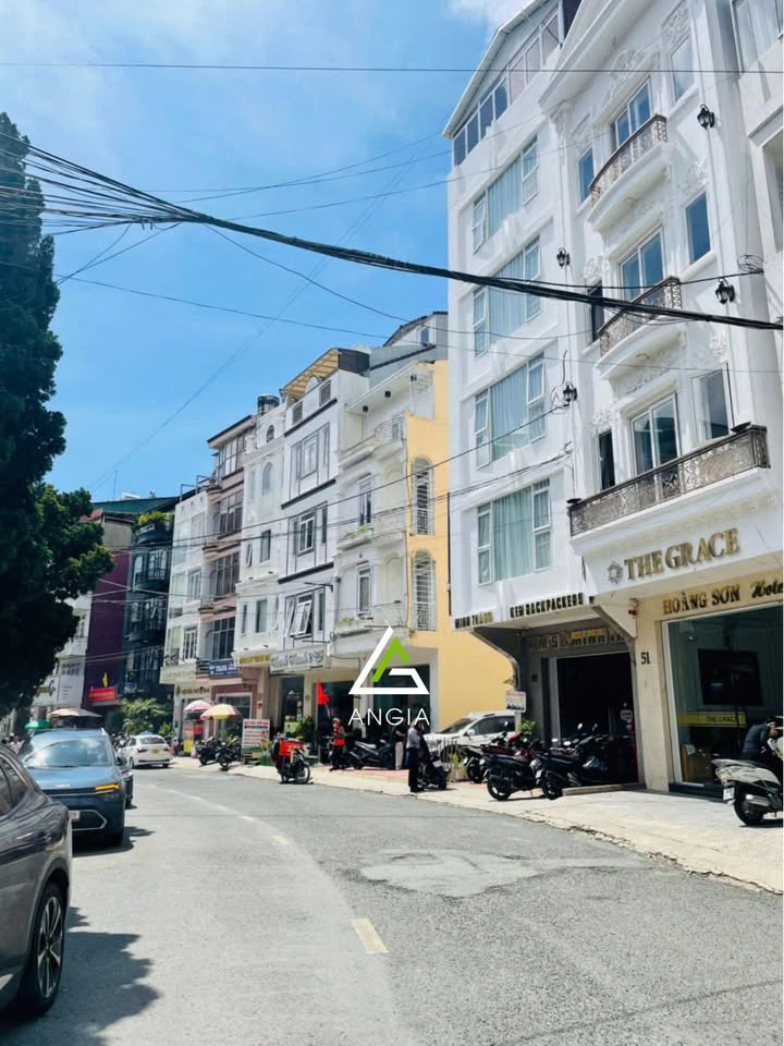 Khách sạn mặt tiền Nam Kỳ Khởi Nghĩa Đà Lạt 126m² giá 45 tỷ - Kinh doanh ổn định!