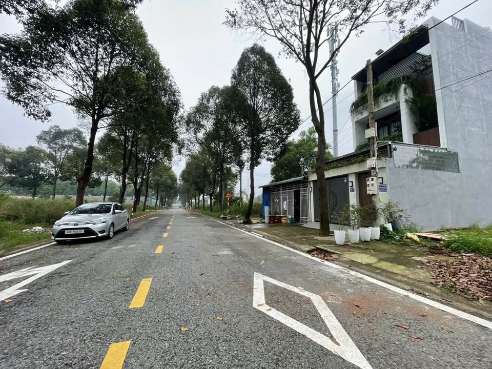 Đất nền đường N25, Hòa Phú, Thủ Dầu Một 92m² - Sổ hồng chính chủ, giá 2 tỷ!