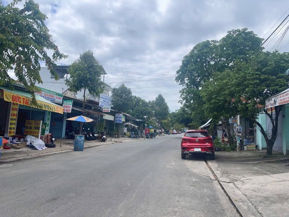 Cặp trọ lầu Mỹ Phước 300m² giá 5.1 tỷ - Đầu tư sinh lời 18 triệu/tháng!