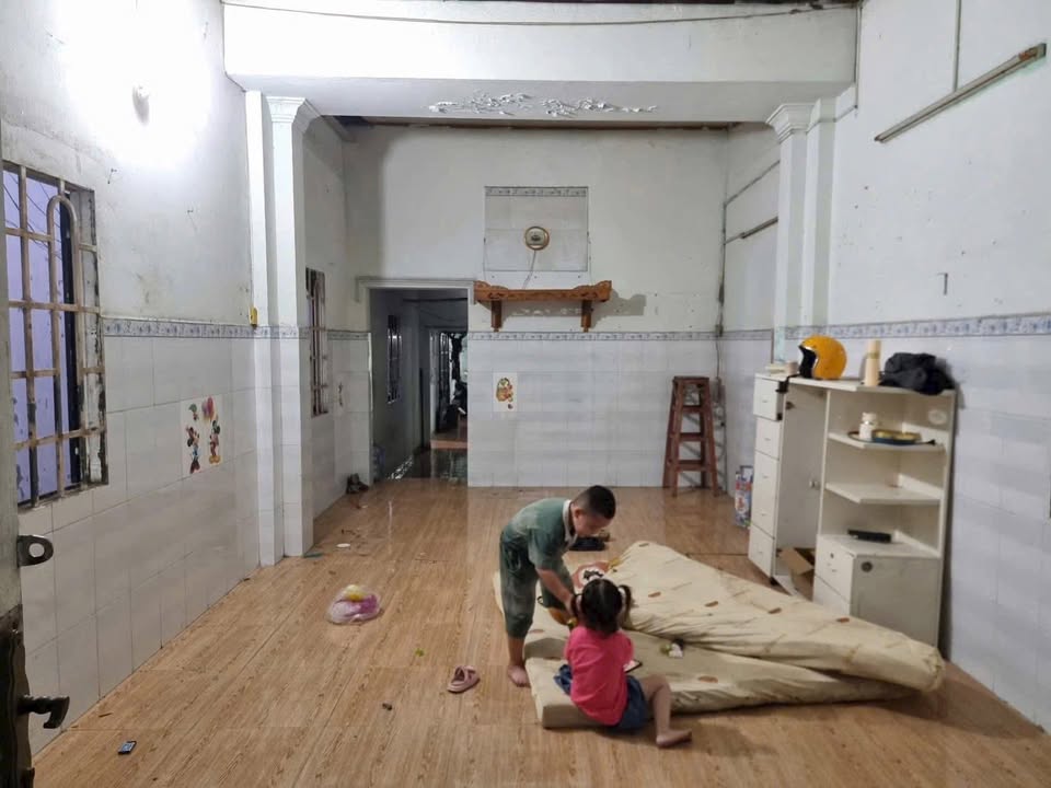 Nhà phố Định Hòa, Thủ Dầu Một 101m² giá 1.99 tỷ - Bán gấp, cơ hội hiếm có!