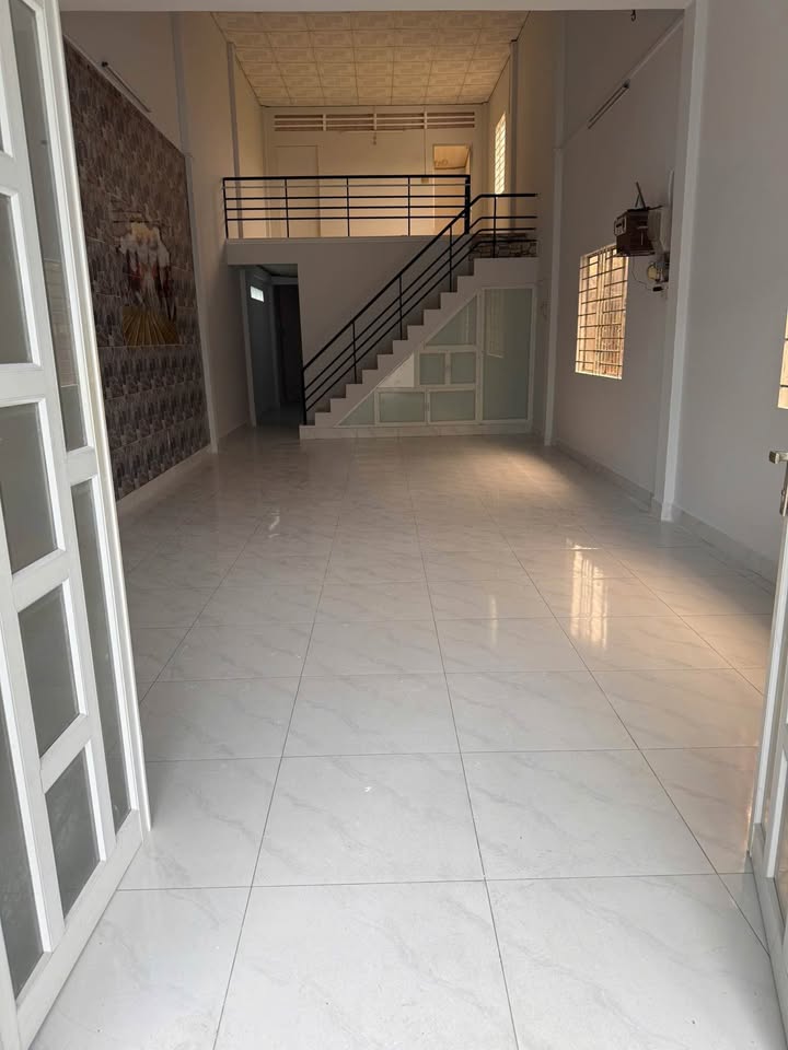 Nhà trung tâm phường 8, Nguyễn Văn Lâu, Vĩnh Long 196.9m² - Đầu tư sinh lời với thu nhập thụ động!