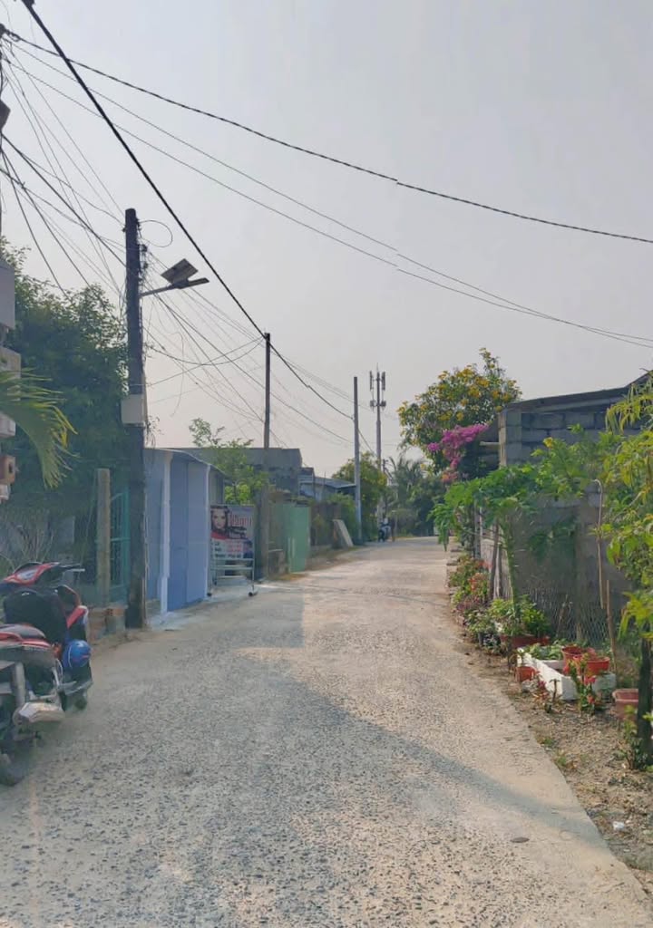 Đất thổ cư Vạn Hưng 180m² giá 1.26 tỷ - Đường bê tông rộng rãi!