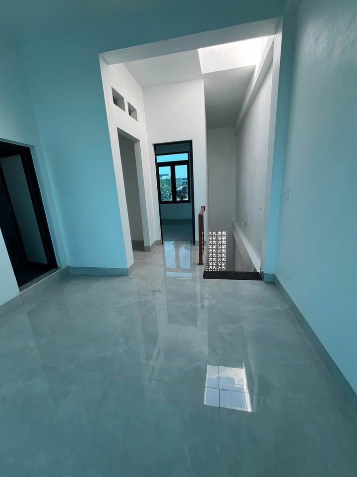 Nhà 3 tầng mới xây tại phường Đông Hương, 58.6m² giá 3 tỷ - Sẵn sàng vào ở ngay!