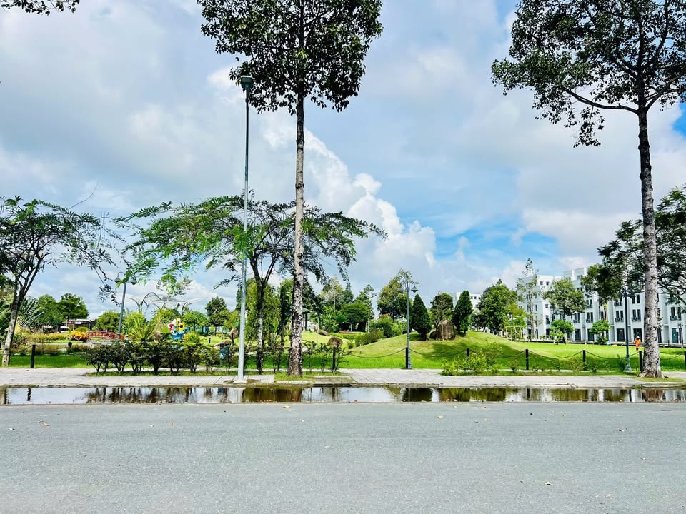 Đất nền KDC Ngân Thuận - Stella Mega, Cần Thơ 110m² giá chỉ 2.55 tỷ - Sổ hồng trao tay!