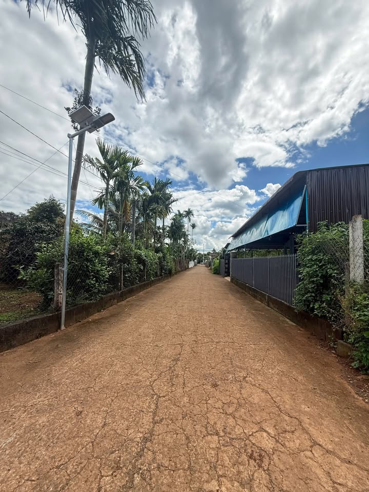 Đất thổ cư 80m² Phường Thống Nhất, Buôn Hồ giá 10.4 tỷ - Vị trí thuận lợi gần Quốc lộ 14!