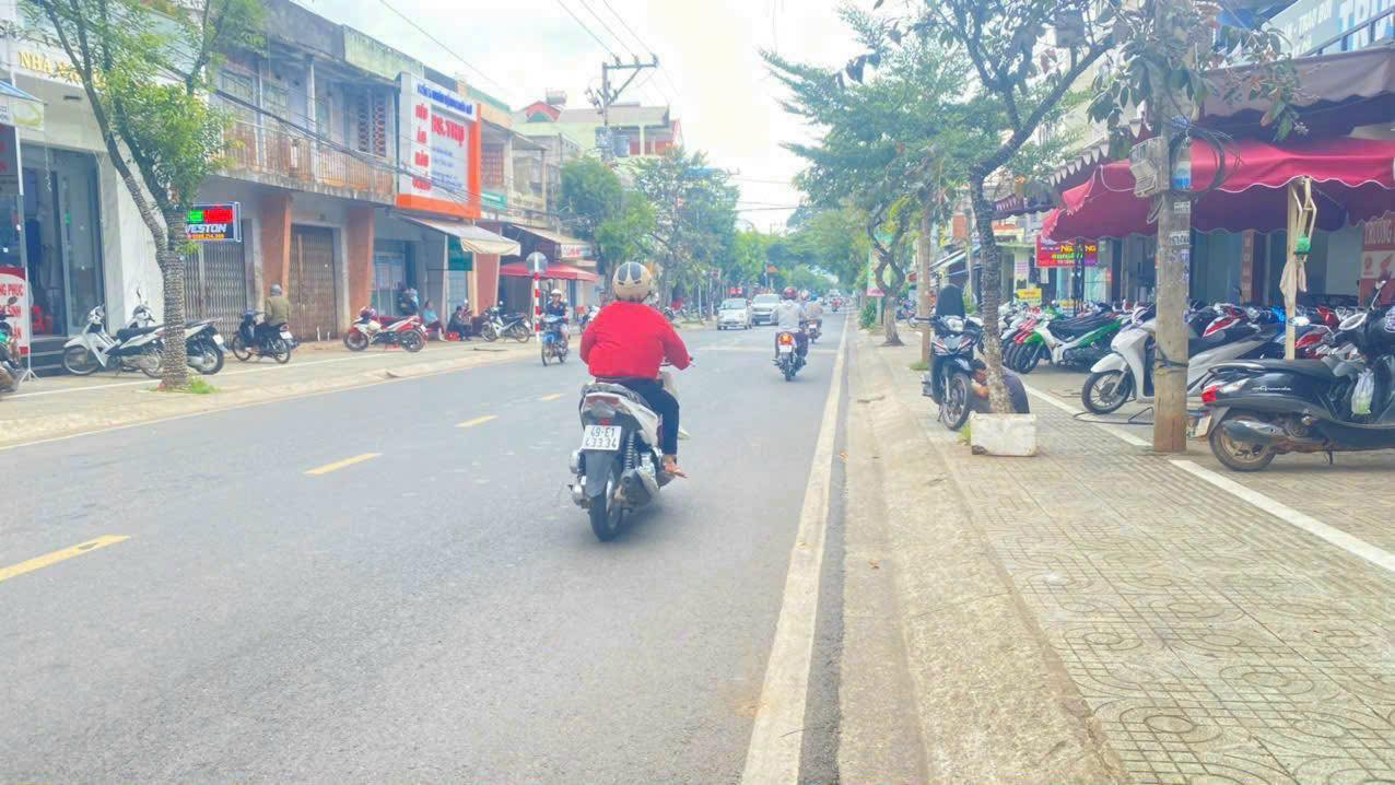 Nhà 2 mặt tiền Thống Nhất, Liên Nghĩa, Đức Trọng 82m² giá 8.5 tỷ - Kinh doanh sinh lời ngay!