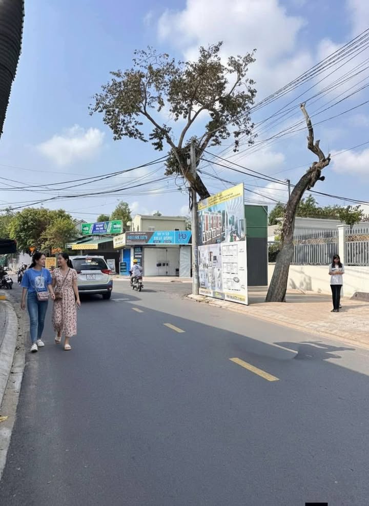 FrontHouse mặt tiền Phạm Hữu Lầu, An Thới, 40m² giá 1.7 tỷ - Vị trí đắc địa cho kinh doanh!