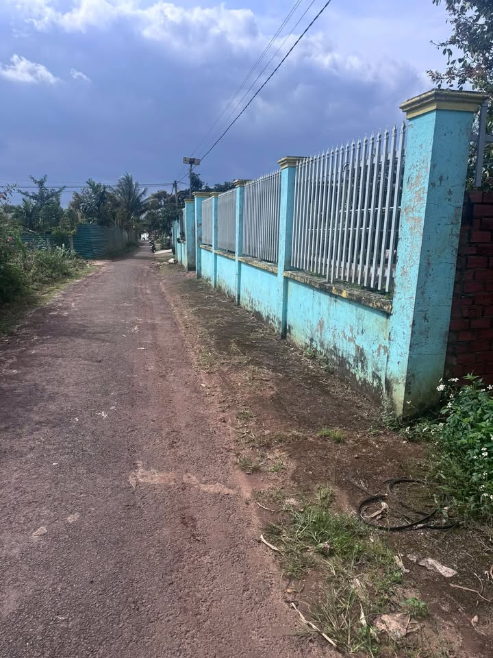 Đất thổ cư Pơng Drang 285m² giá 2.25 tỷ - Gần mọi tiện ích chỉ 2 phút!