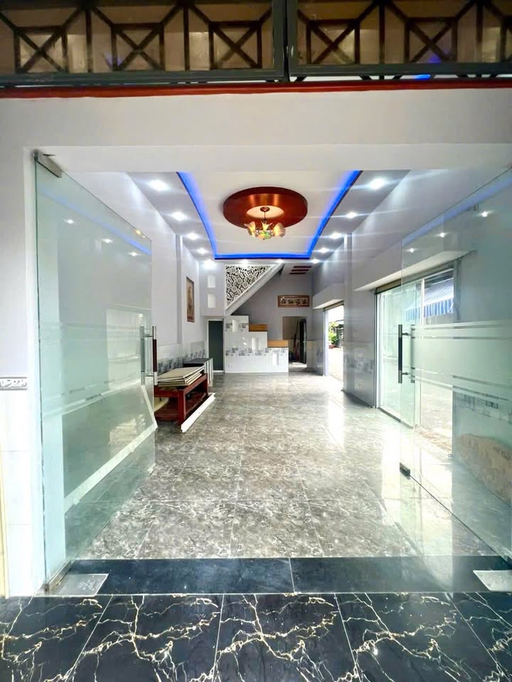 Nhà mặt tiền Lê Văn Phan, Tân Phú 77m² giá 18 triệu - Phù hợp kinh doanh đa dạng!