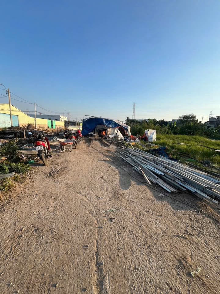 Đất An Phú Đông Q.12 68.11m² giá 4.2 tỷ - Mặt tiền rạch thoáng đãng!