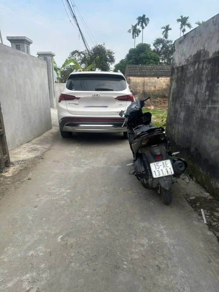 Đất nền Lê Ích Mộc 127m² giá 1 tỷ - Sổ đỏ chính chủ, đầu tư sinh lời!