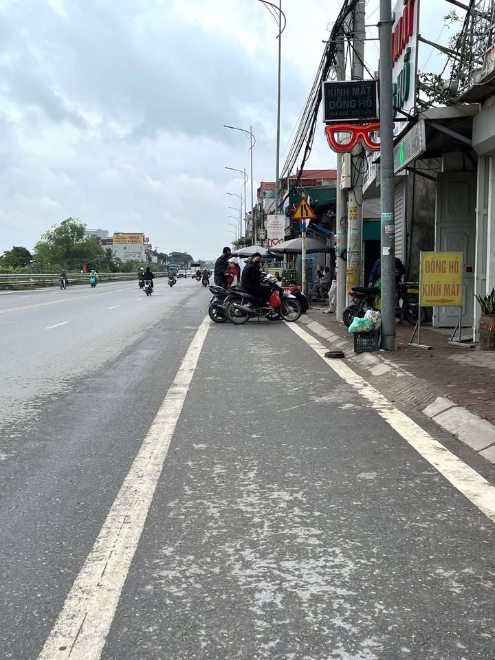 Mặt tiền FrontHouse Quốc Lộ 1A Thường Tín 60m² giá 12 tỷ - Tiềm năng kinh doanh tuyệt vời!