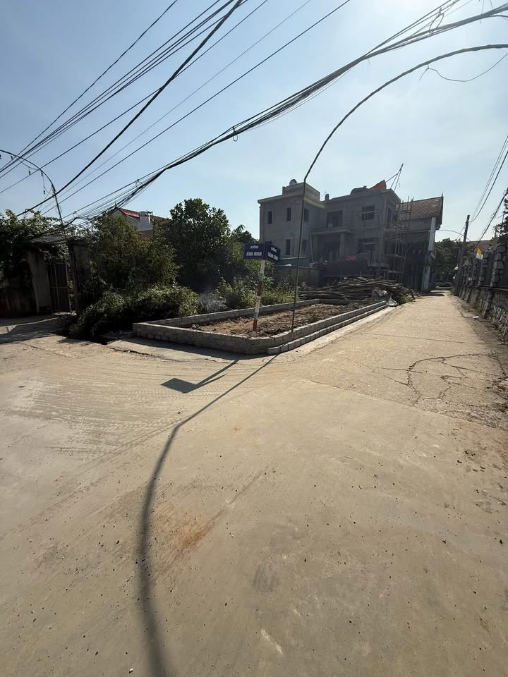 Đất nền Hồng Vân Thường Tín 50m² giá 30 tỷ - Mặt tiền kinh doanh đỉnh cao!