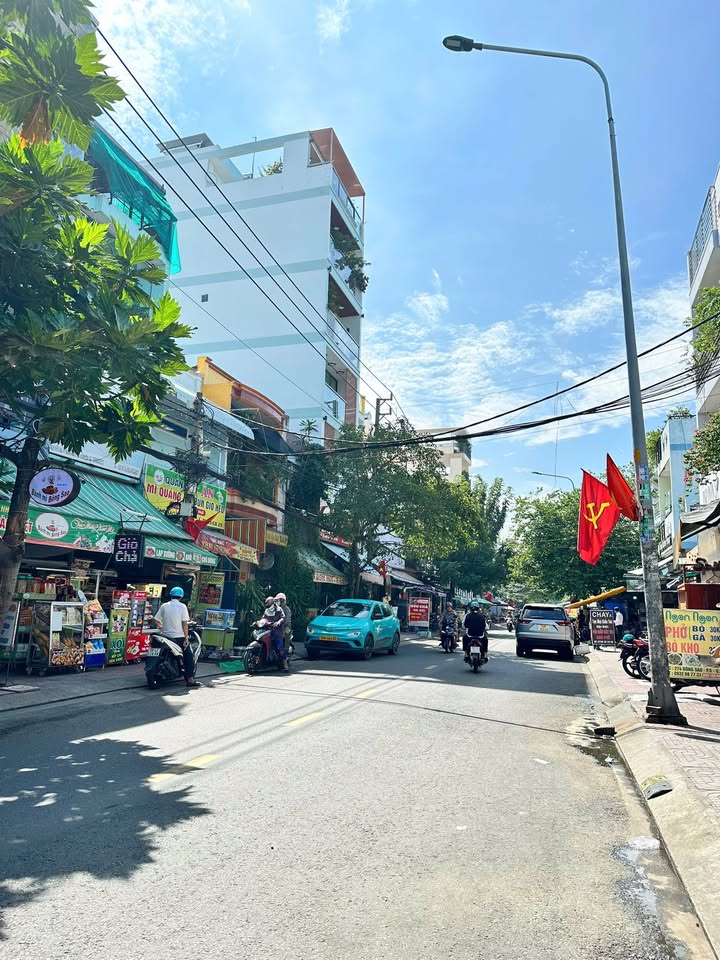 Nhà phố Quận 8 đường Âu Dương Lân 63m² giá 9 tỷ - Sổ hồng chính chủ!