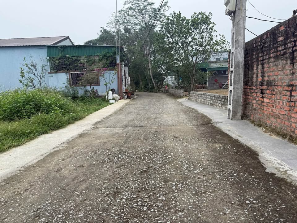 Đất đẹp Xóm 1 - Nghi Phong 161m² giá 2.25 tỷ - Vị trí đắc địa gần trường học!