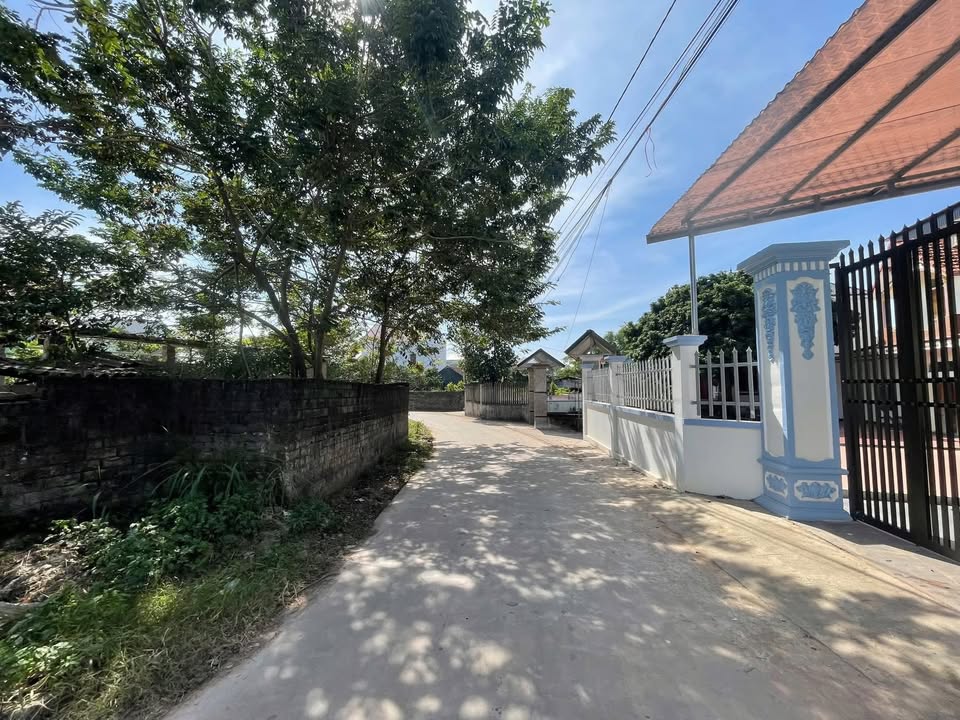 Lô đất Lương Phong 251m² giá mềm - Cơ hội đầu tư tuyệt vời!