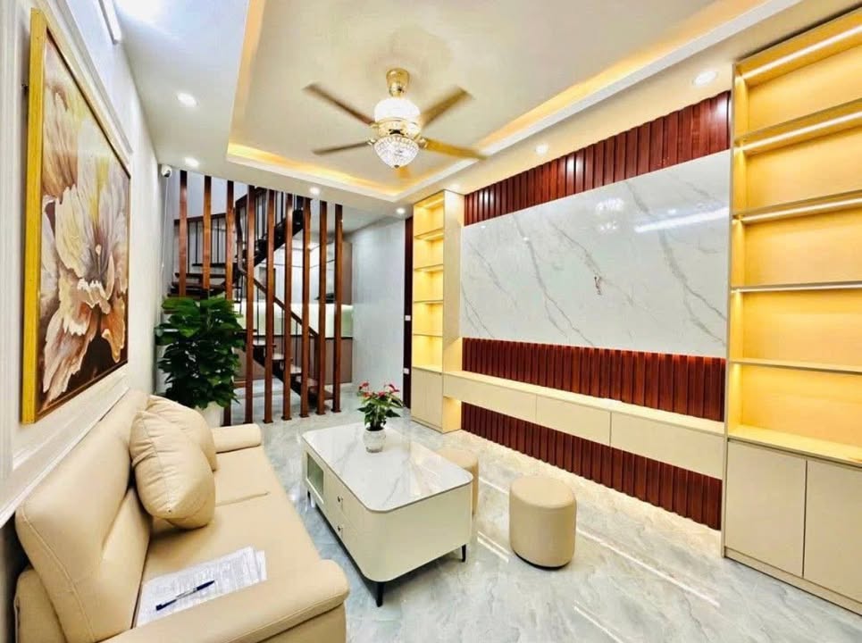 Nhà phố Tây Tựu 33m², 4 tầng, gần ĐH Công Nghiệp - Full nội thất, giá chỉ 5 tỷ!
