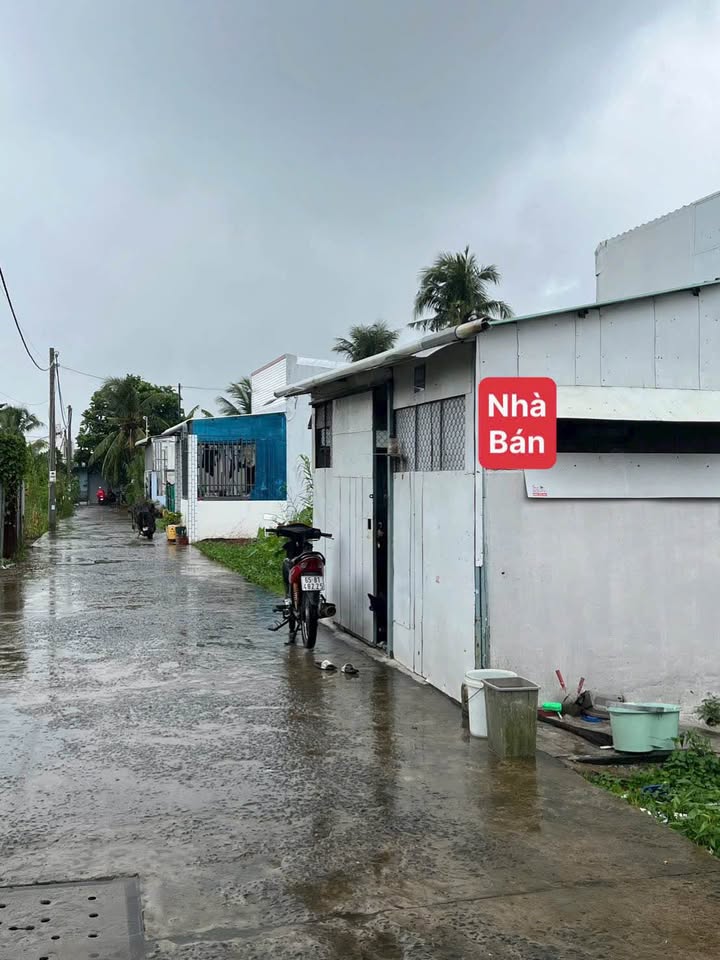 Nhà cấp 4 đường Trần Quang Diệu, quận Bình Thủy 90m² giá 1 tỷ - Pháp lý sổ đỏ