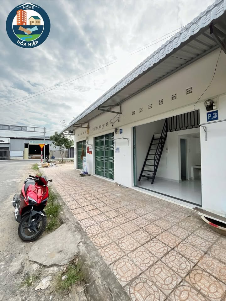 Phòng trọ mặt tiền đường Tầm Vu, 24m² chỉ 2.3 triệu - Gần trung tâm tiện lợi!