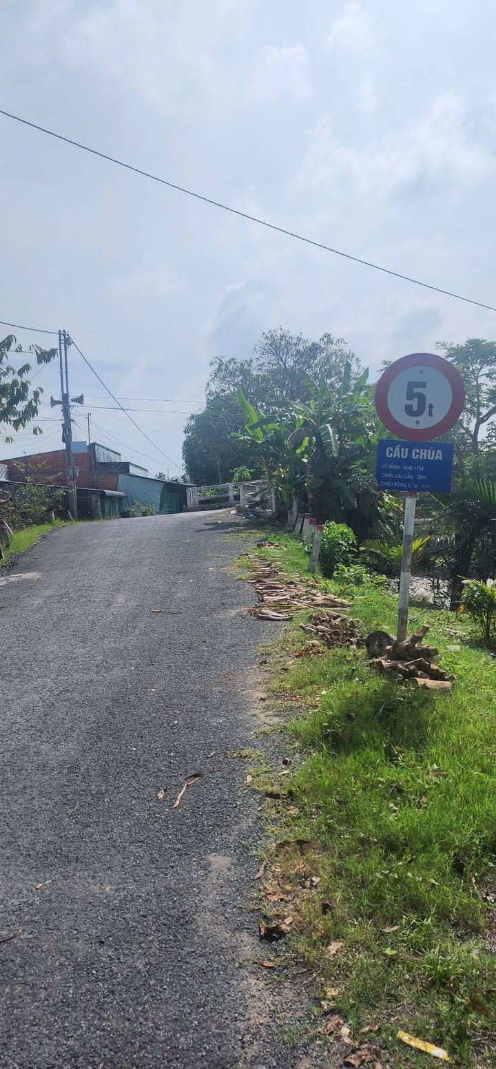 Đất nền Tân Ngãi, Vĩnh Long 166m² - Giá chỉ 550 triệu, cơ hội đầu tư tuyệt vời!