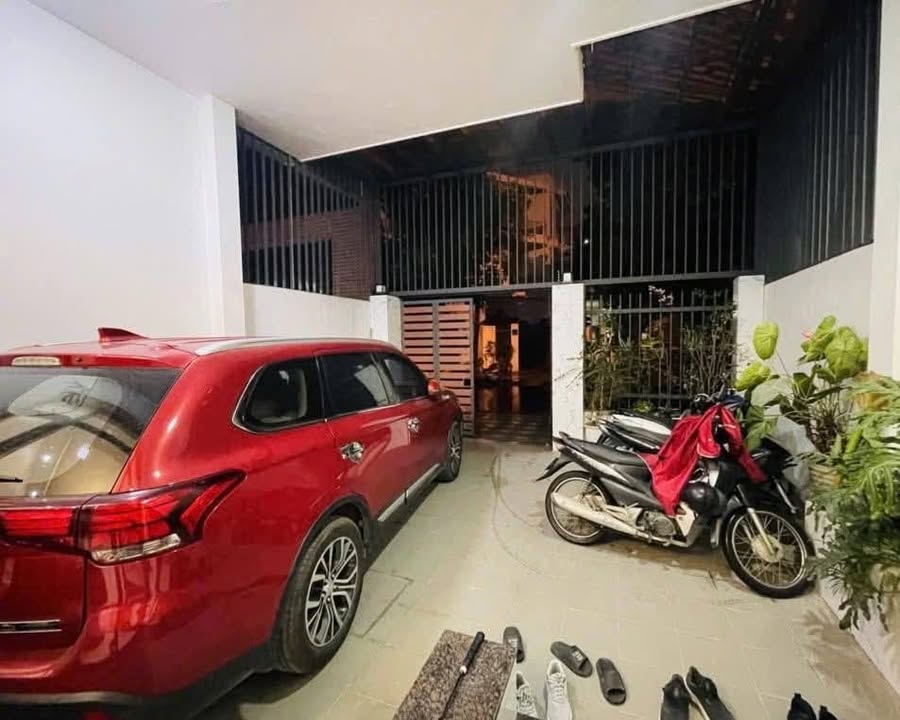 Nhà phố Văn Tiến Dũng, Q. Nam Từ Liêm 95m² giá 19.8 tỷ - Kinh doanh sầm uất!