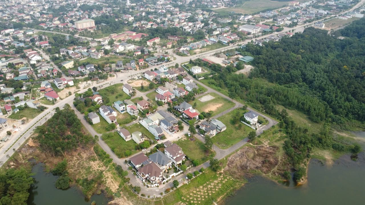 Bán lô góc siêu rộng 753m² đường Trần Bình Trọng - Khu vực hồ Khe Mây đẹp hiếm có!