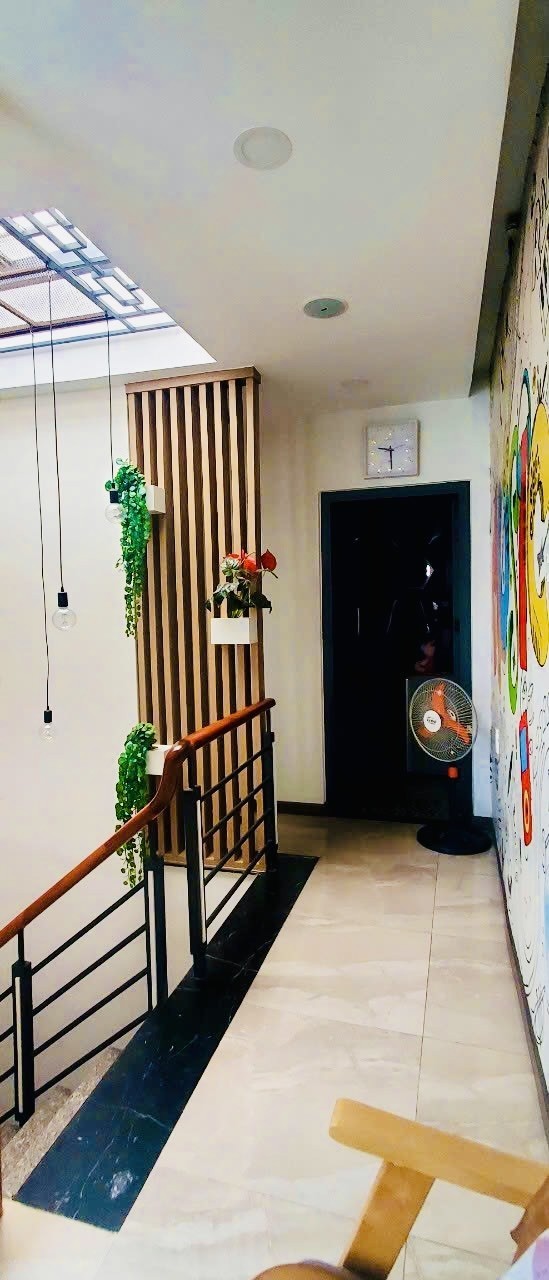 Nhà bán Bình Thạnh 50m² giá 7.99 tỷ - Hẻm ô tô kinh doanh đỉnh cao!