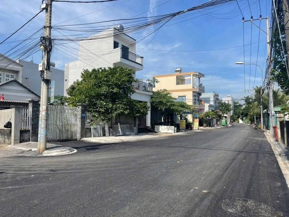 Đất nền KDC Tín Hưng 1, Đường số 8, Long Phước 51m² giá 2.65 tỷ - Sổ hồng riêng, hướng Đông nam!