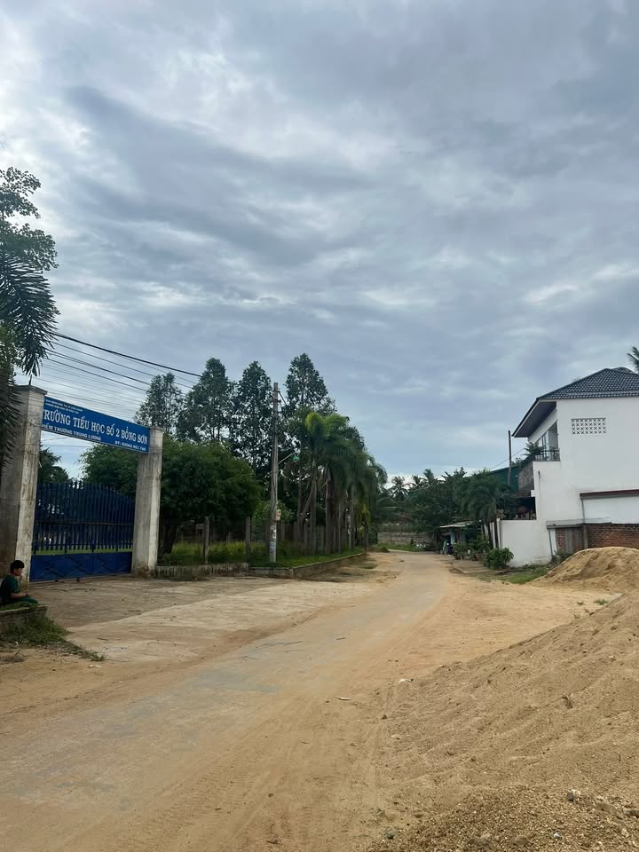 Lô đất 3 mặt đường Bạch Đằng, Bồng Sơn 159m² giá 1 tỷ - Cơ hội đầu tư hiếm có!