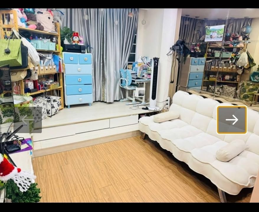 Nhà phố 3 tầng đường Nguyễn Duy Dương, quận 10, 30m² - Nhà hoàn công đủ, sổ vuông đẹp!