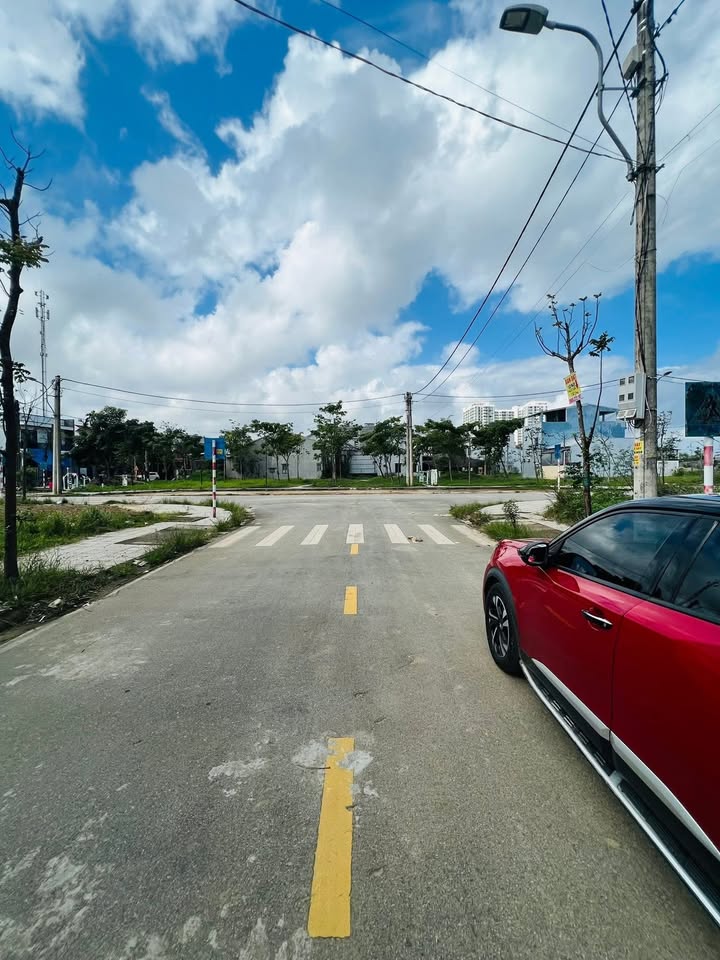 Đất nền Hoàng Quốc Việt, An Đông 90m² giá 3.6 tỷ - Vị trí đắc địa gần Tòa Án!