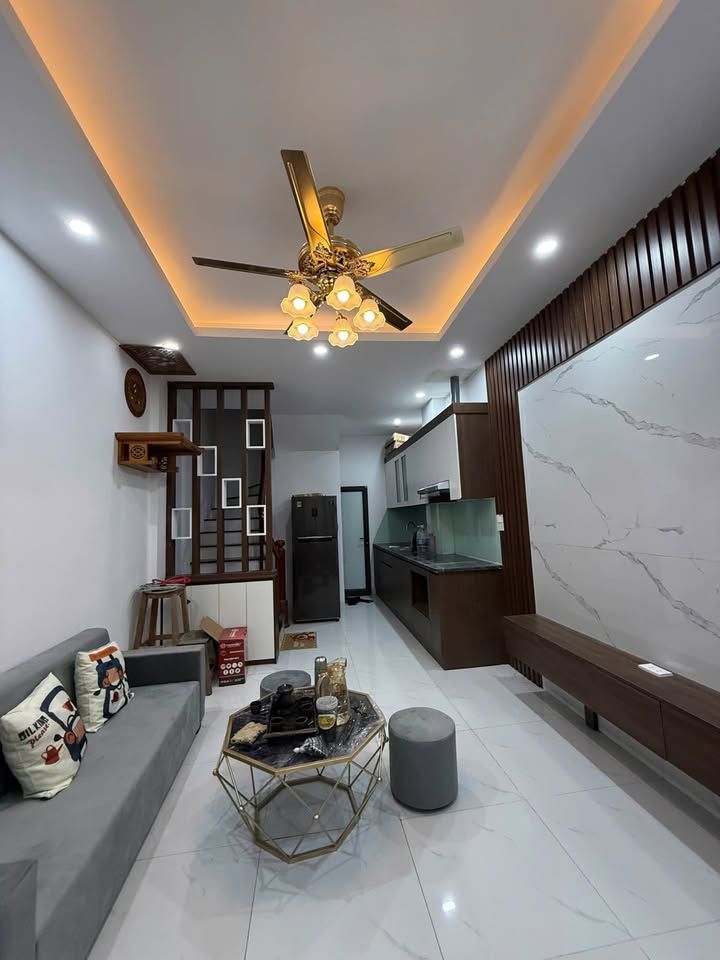 Nhà đẹp Vân Canh, Hoài Đức 31m² giá 5.55 tỷ - Ô tô đỗ cửa, full nội thất!