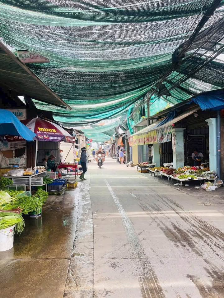 Nhà mặt tiền kinh doanh chợ Cơ Khí, Biên Hòa 100m² giá 5.2 tỷ - Hiếm có khó tìm!