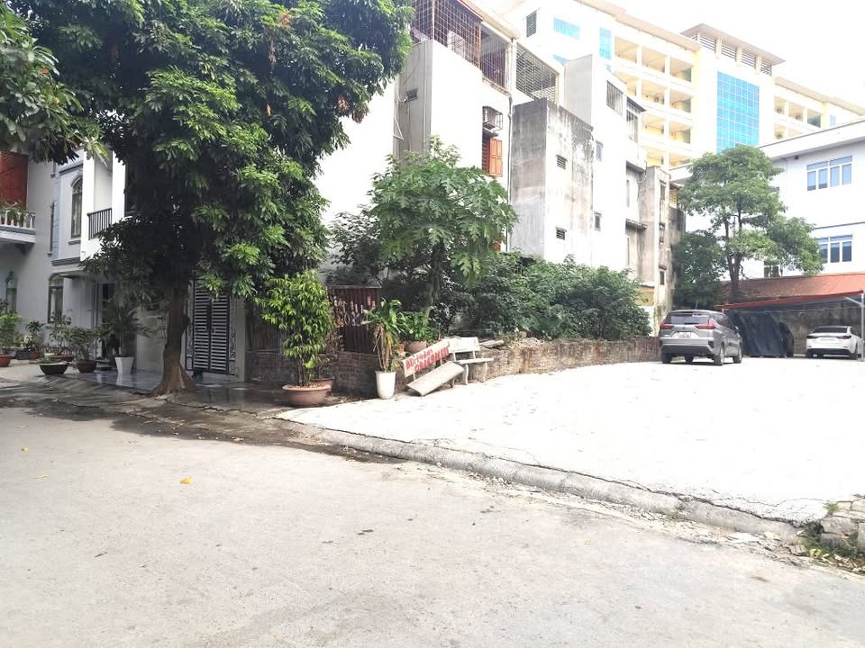 Đất phân lô Quán Nam Hải Phòng 143m² giá 8.001 tỷ - Sổ đỏ chính chủ, vị trí đắc địa!