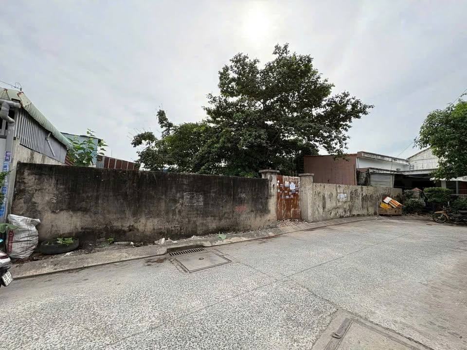 Đất thổ cư mặt tiền đường Đông Thạnh 3-2, Hóc Môn, 642m² - Giá chỉ 18 tỷ, thương lượng!