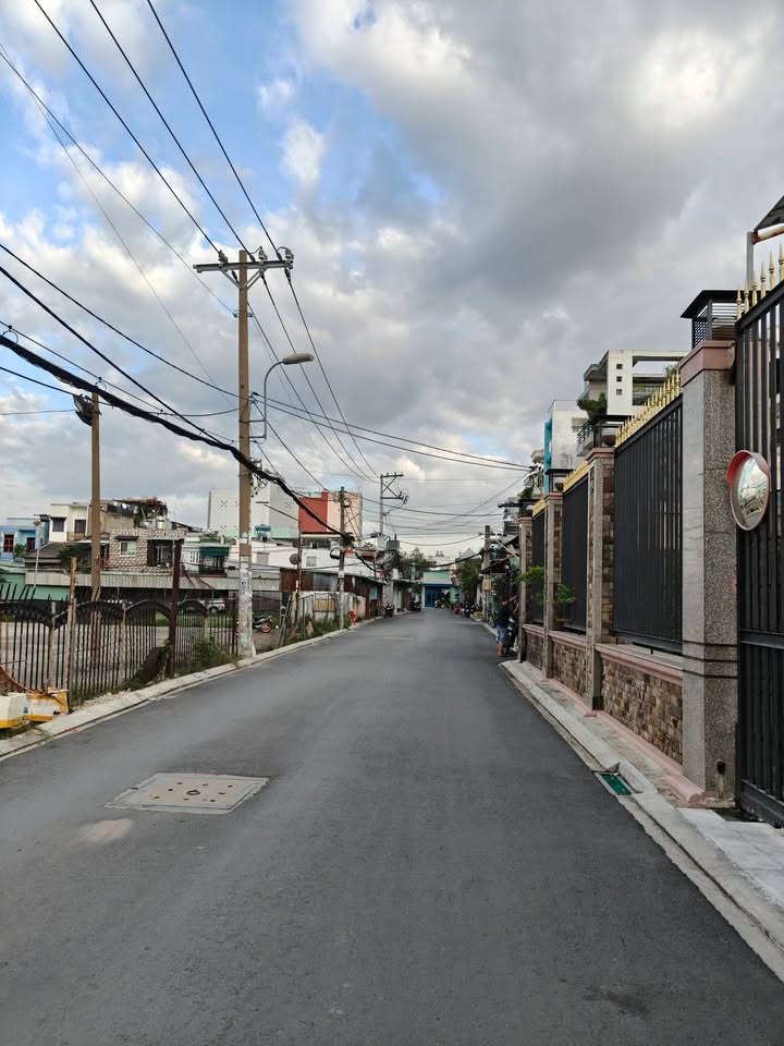 Đất Mặt Tiền Đông Hưng Thuận, Quận 12 - Diện tích 258m² chỉ 11.5 tỷ - Cơ hội đầu tư tuyệt vời!