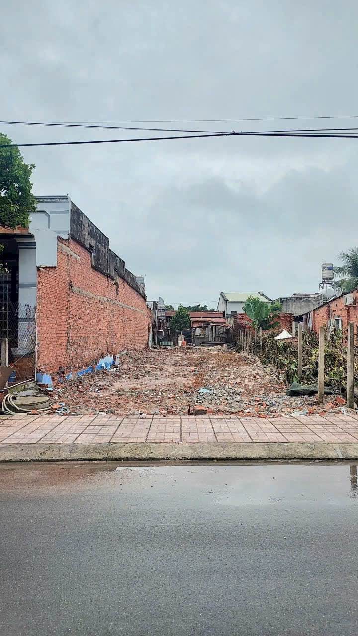 Bán đất hẻm 9 Huỳnh Tấn Phát 212.8m² giá 2.432 tỷ - Thổ cư 100% chính chủ!