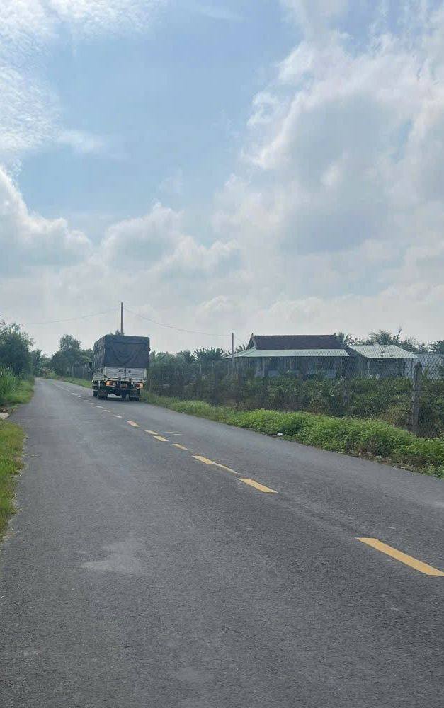 Đất mặt tiền đường Huỳnh Thị Bẳng, Củ Chi 167m² giá 2.05 tỷ - Cơ hội đầu tư tuyệt vời!