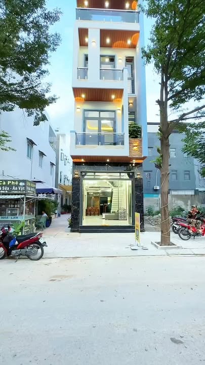 Nhà phố An Phú, Thuận An 60m² giá 5.5 tỷ - Sẵn sàng vào ở ngay!