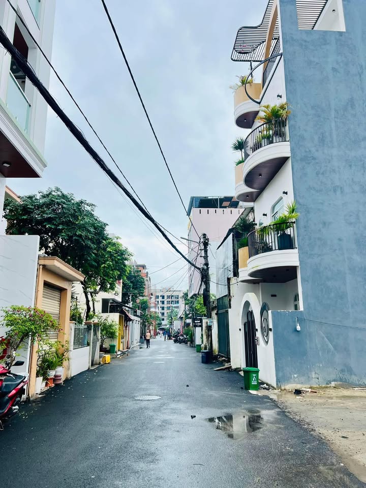 Đất nền phường Mỹ An, quận Ngũ Hành Sơn 450m² giá 33.75 tỷ - Vị trí đắc địa, kẹp cống!