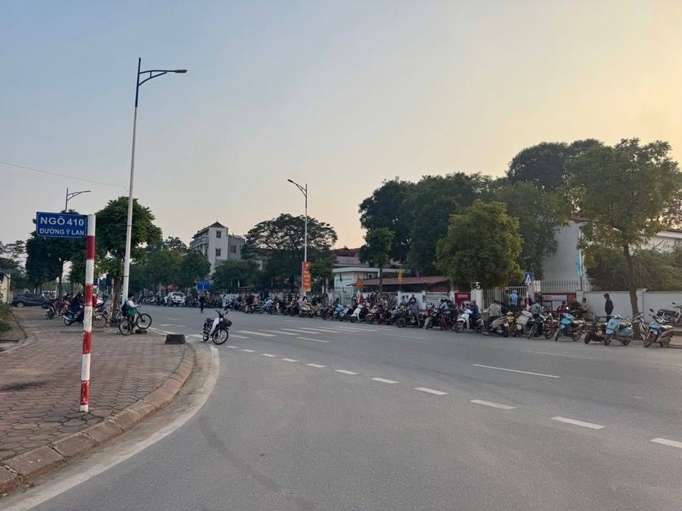 Đất nền Đặng Xá 72,6m² giá 4 tỷ - Đường ô tô tránh tận cửa!