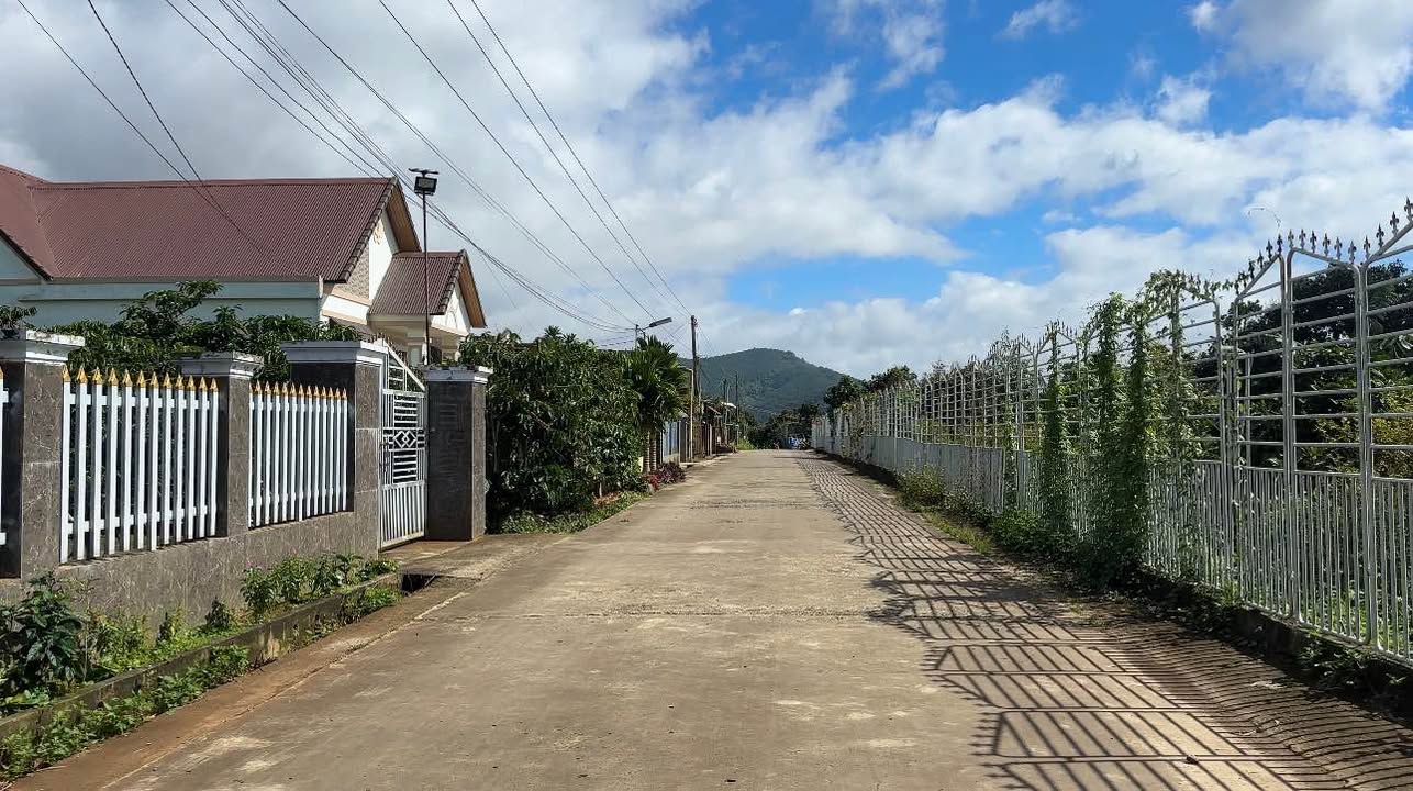 Đất nền cổng vàng cư xá trung tâm Liên Hiệp, Đức Trọng 236m² giá chỉ 2.4 tỷ - Cơ hội đầu tư tuyệt vời!