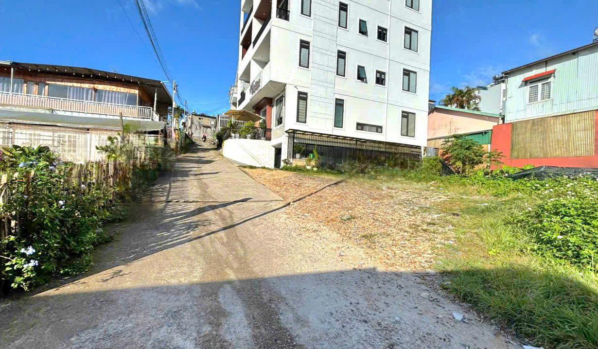 Đất nền 200,3m² hẻm ô tô Nguyễn Đình Chiểu, Đà Lạt giá 10 tỷ - Đầu tư sinh lời lý tưởng!